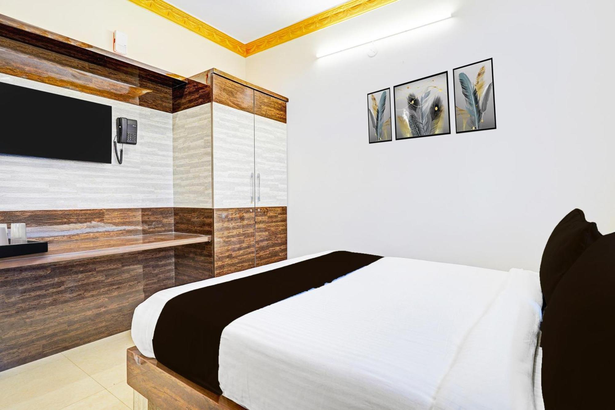 Hotel Super Collection O Niladri Road Kammasandra Zewnętrze zdjęcie