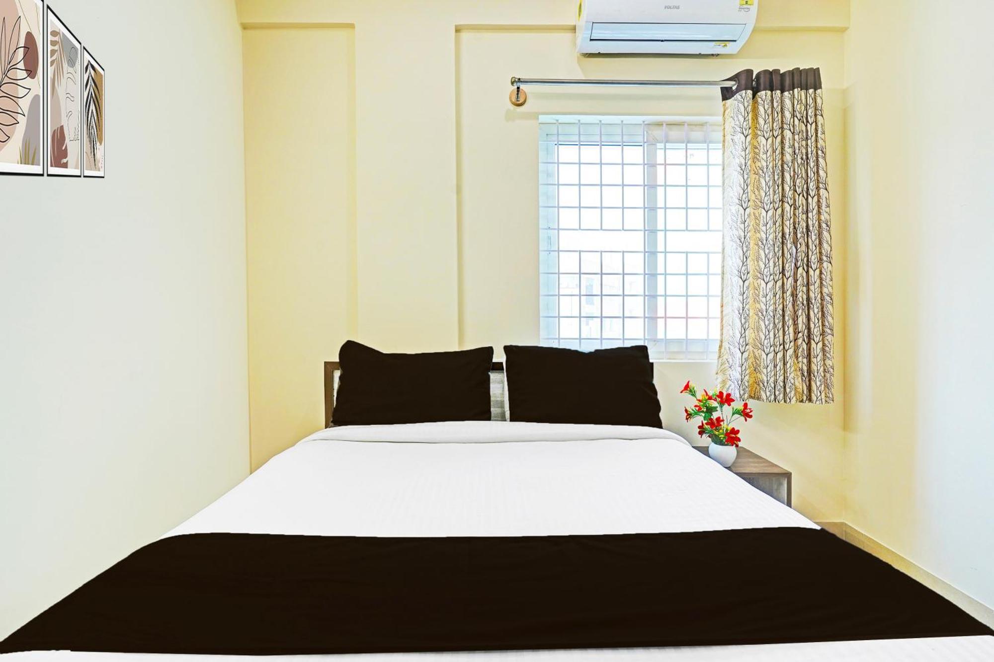 Hotel Super Collection O Niladri Road Kammasandra Zewnętrze zdjęcie